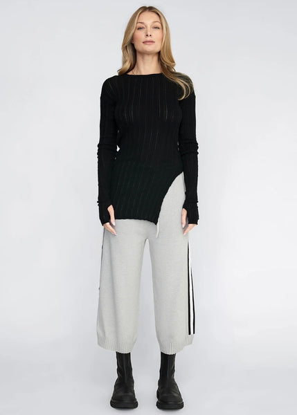 Top | Rounded Veneer Tunic (Black)