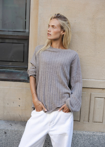 Jumper | Relaxed Jumper (Donkey)