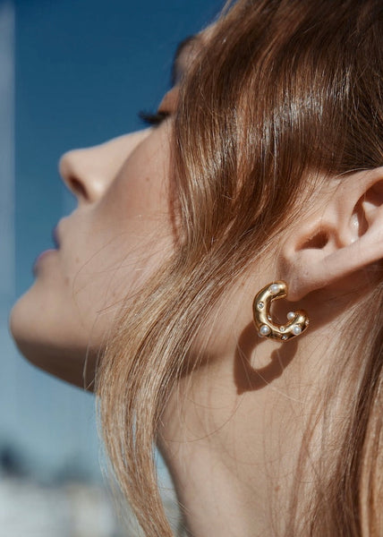 Earrings | Palermo Hoops (Pearl/Gold)