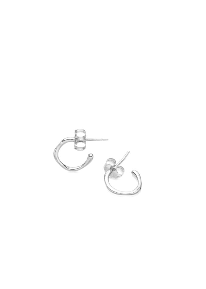 Earrings | Neve Small Hoop (Silver)
