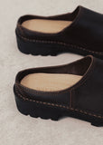 Shoe | McKinlays x Commonplace Anderson Slip On (Brown)