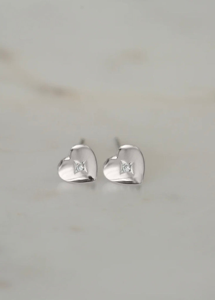Earrings | Sweetheart Studs (Silver)