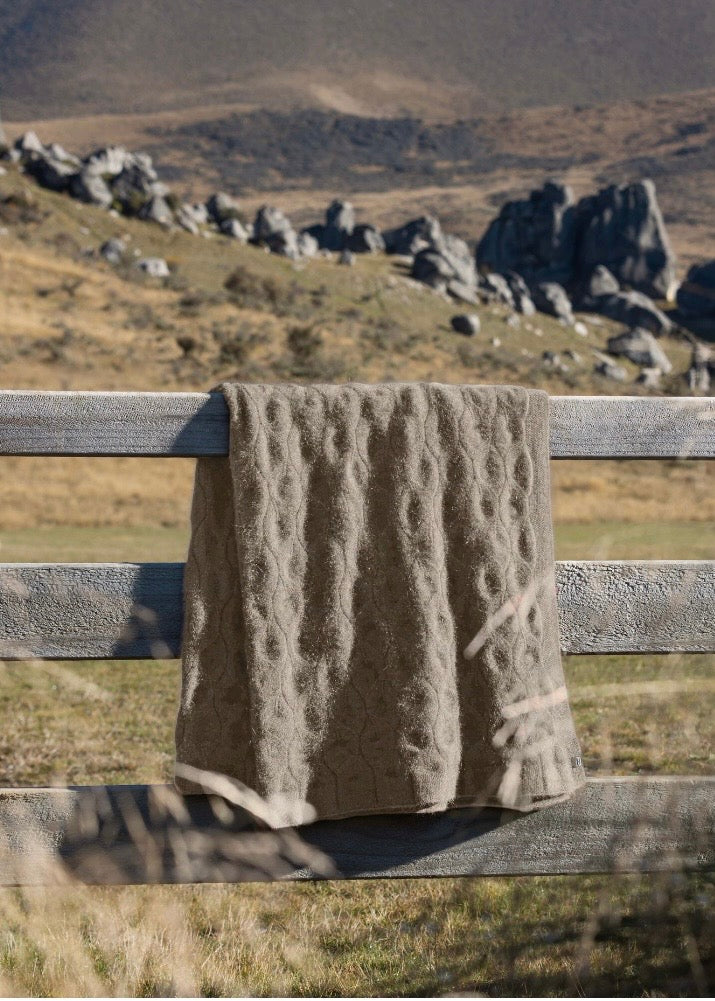 Blanket | Leaf (Oyster)