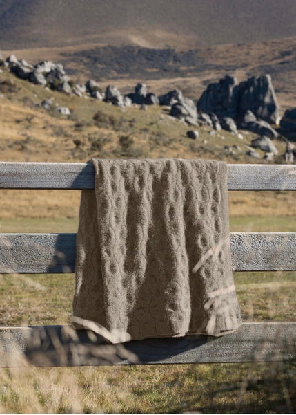 Blanket | Leaf (Oyster)