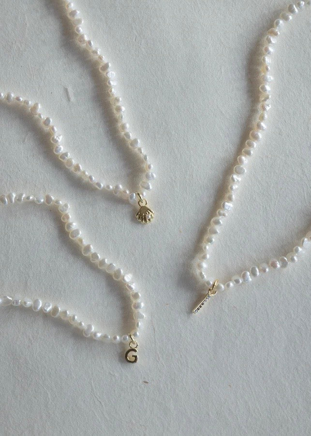 Necklace | Pretty In Pearls (Golden Daisy)