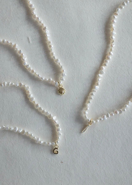 Necklace | Pretty In Pearls (Golden Daisy)
