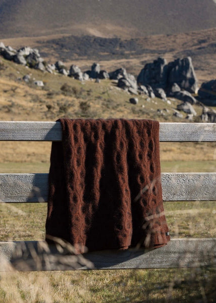 Blanket | Leaf (Rimu)