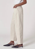 Jeans | Gigi Barrel (Salt)