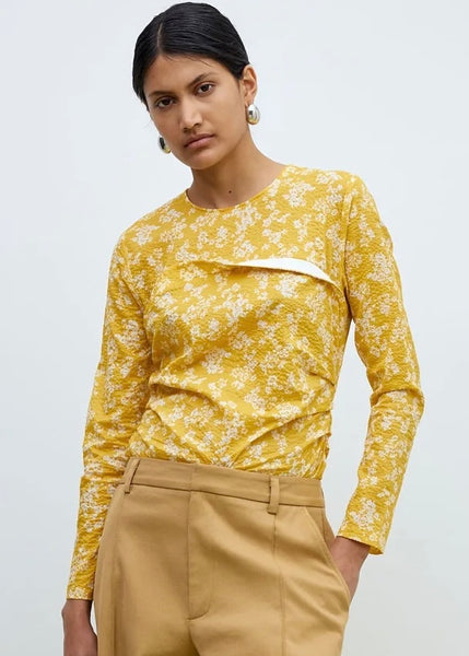 Top | Naoto (Yoke)