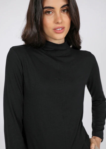 Top | Roam - Long Sleeve (Black)