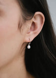 Earrings | Pearl Hoop Medium (Gold)