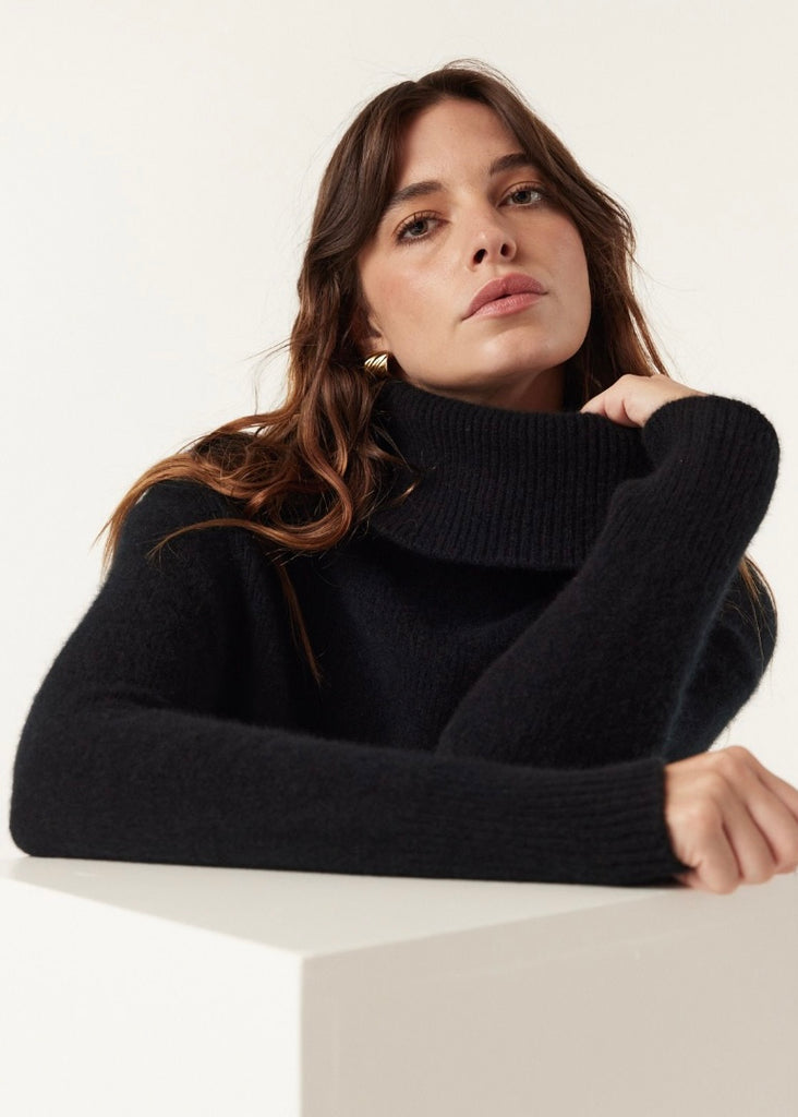 Sweater | Weekend (Black)