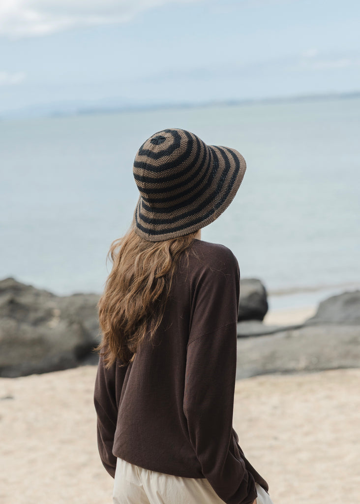 Hat | Travelling (Cocoa/Black Stripes)