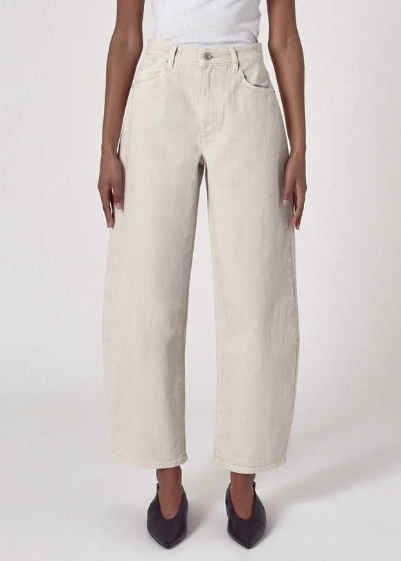 Jeans | Gigi Barrel (Salt)