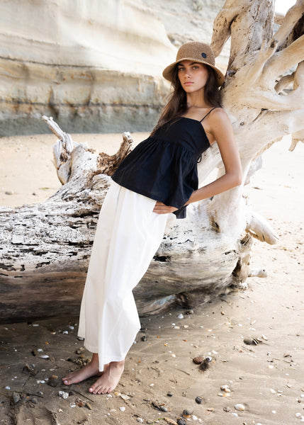 Model wearing Sophie Effortless pant in chalk