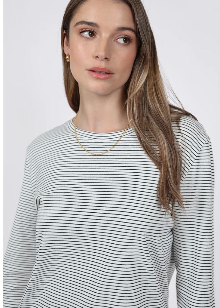 Tee | Uno (Black Stripe)