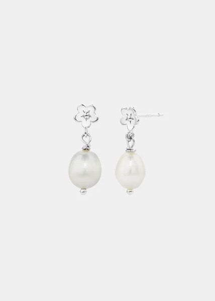 Earrings | Pearly Daisy Day Studs (Silver)