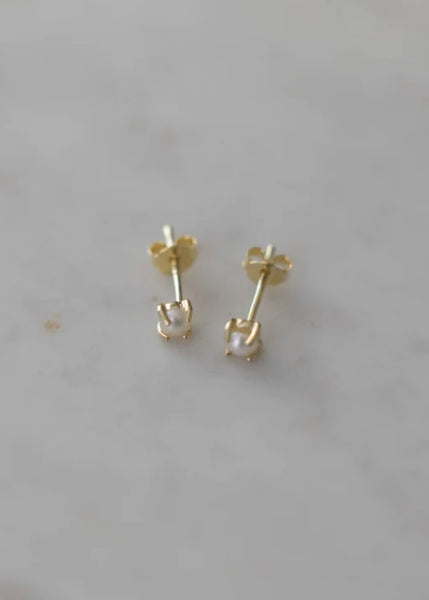 Earring | Mini Pearl Studs (Gold)